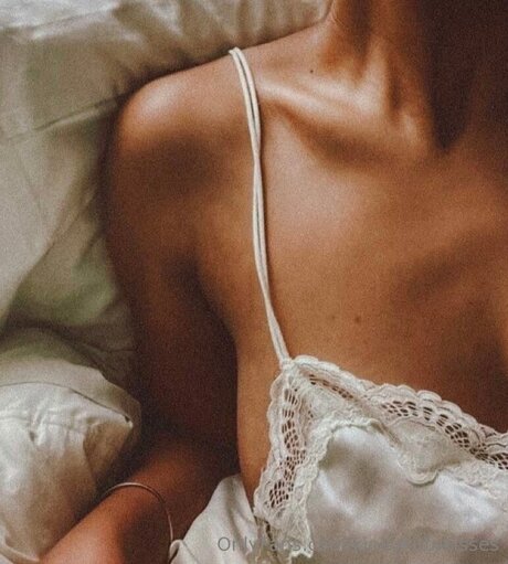 Nahá fotka uniklých OnlyFans od Kinkykittykisses