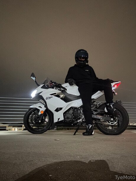 Обнаженная фотография утечки OnlyFans от Tyemoto