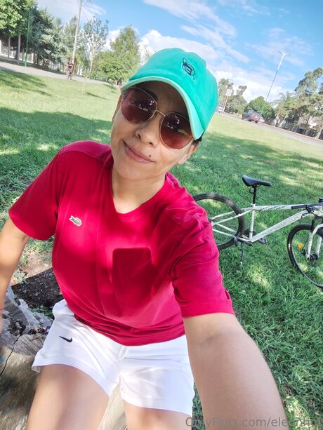 Обнаженная фотография утечки OnlyFans от Eleonhot