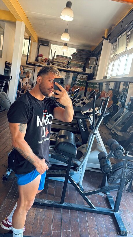 Naakte gelekte OnlyFans-foto van Andreaa9466