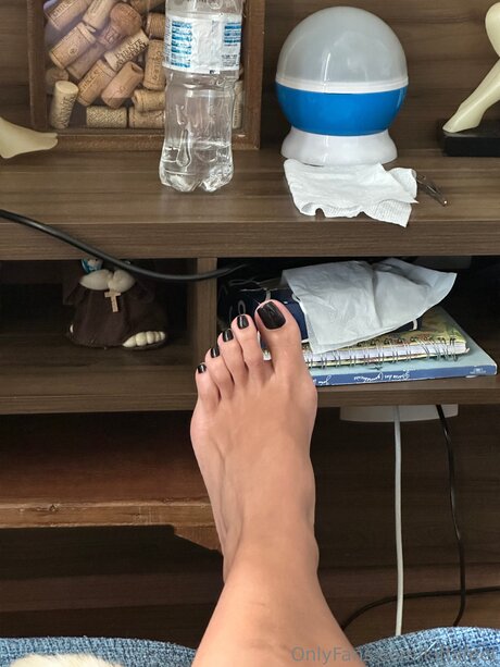 Nacktes geleaktes OnlyFans-Foto von Kiffafeet