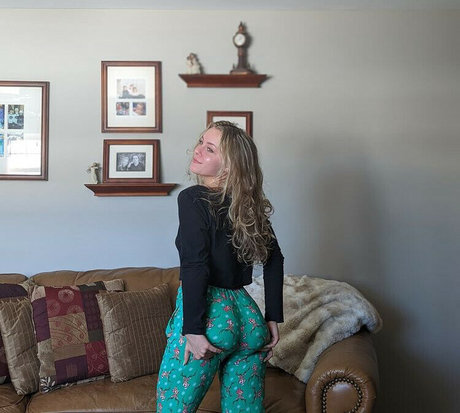 Nayrockstar3 OnlyFansリークヌード写真