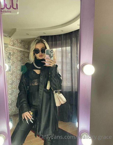 Обнаженная фотография утечки OnlyFans от Mallorygrace