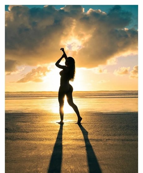 Nahá fotka uniklých OnlyFans od Sarah Smack