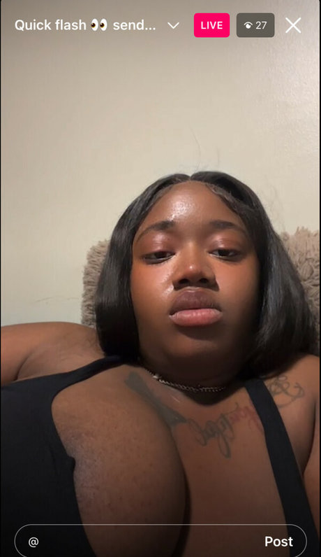 Alasti lekkinud OnlyFans-i pilt Tierra2000