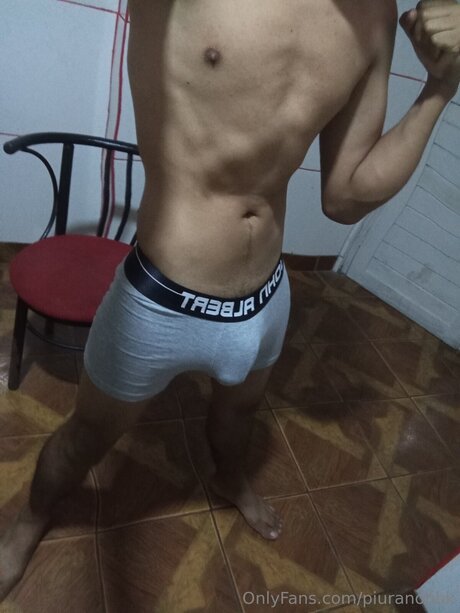 Nacktes geleaktes OnlyFans-Foto von Piuranobbk