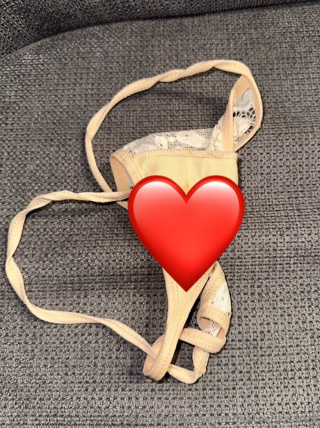 Nahá fotka uniklých OnlyFans od Filatochka Free