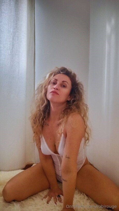 Обнаженная фотография утечки OnlyFans от Rubirouge