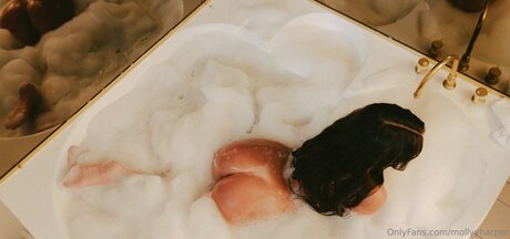 Alasti lekkinud OnlyFans-i pilt Mollyyharper