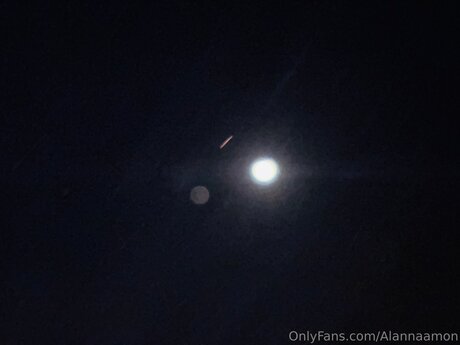 Nahá fotka uniklých OnlyFans od Alannaamon