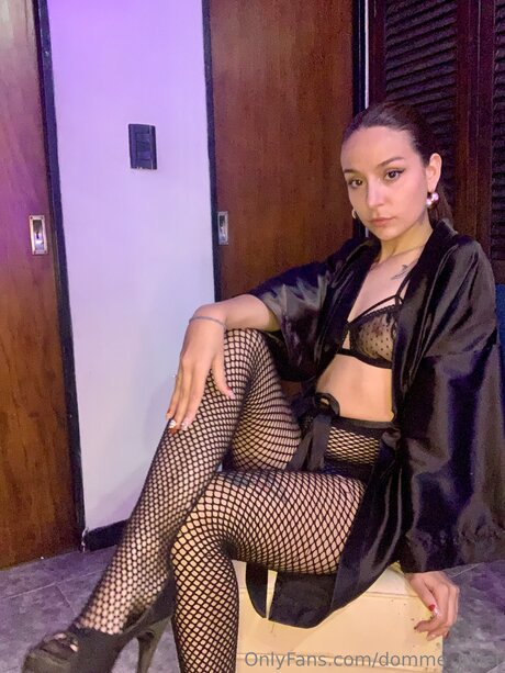 Domme Juliet OnlyFansリークヌード写真