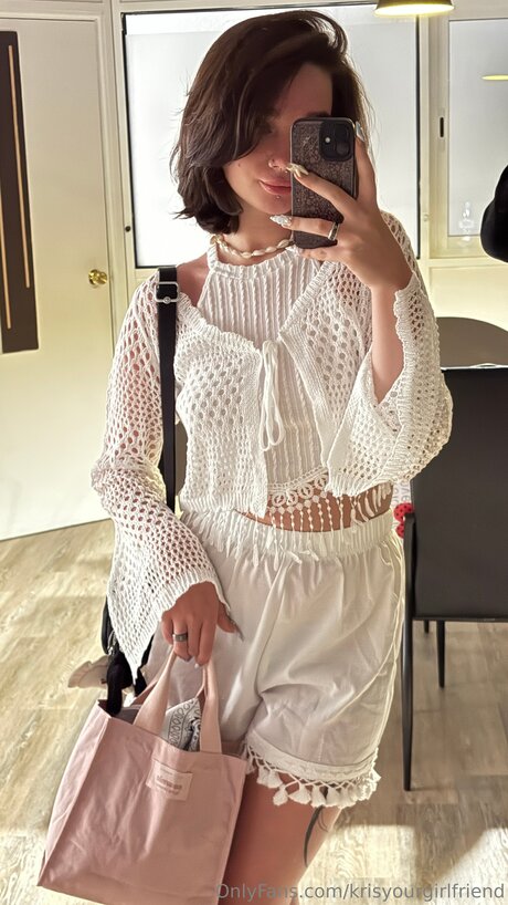 Nahá fotka uniklých OnlyFans od Krisyourgirlfriend