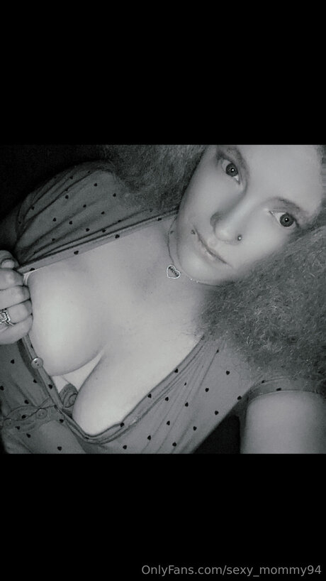 OnlyFans-model Sexy Mommy94