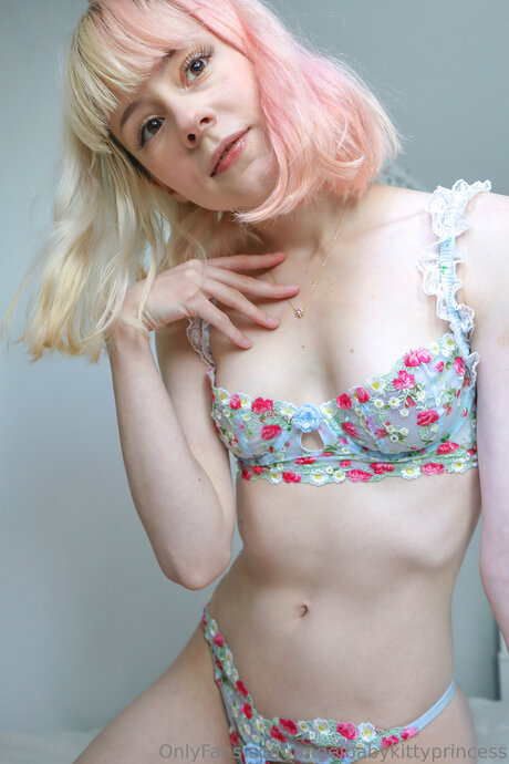 Angelhaloheart OnlyFansリークヌード写真