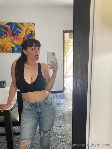 Nacktes geleaktes OnlyFans-Foto von Hannahsmithxo