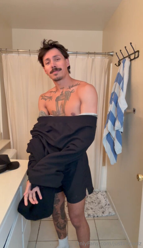 Nahá fotka uniklých OnlyFans od Justinreadz