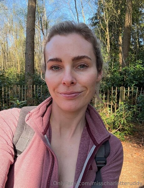Misscharlotteruddy OnlyFans泄露裸照