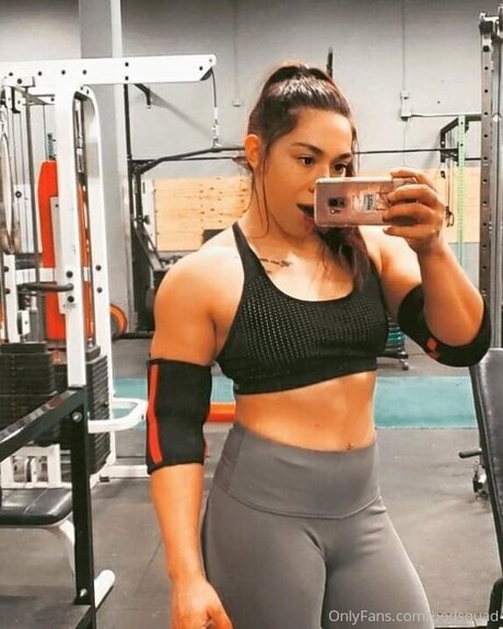 Naakte gelekte OnlyFans-foto van Bodsquad