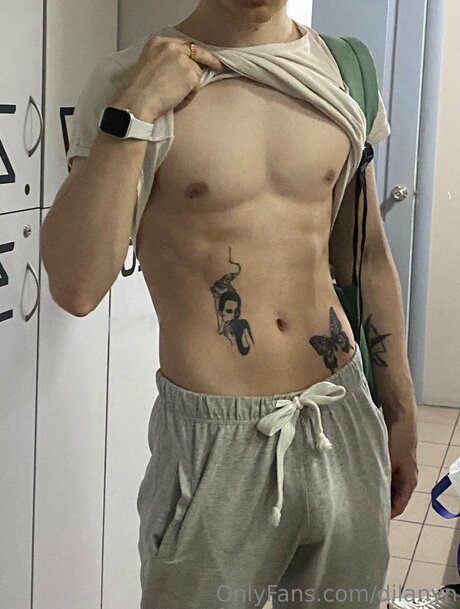 Naken lekkede OnlyFans-bilde av Dilanyn