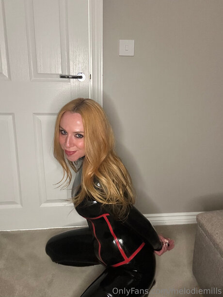 Melodiemills OnlyFans泄露裸照