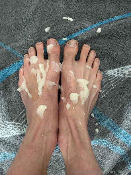 Naken läckt OnlyFans-bild av Big Mako