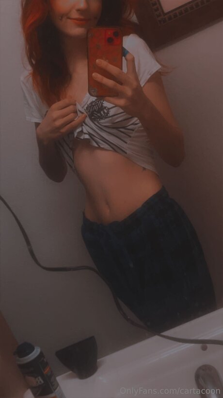 Обнаженная фотография утечки OnlyFans от Cartacoon