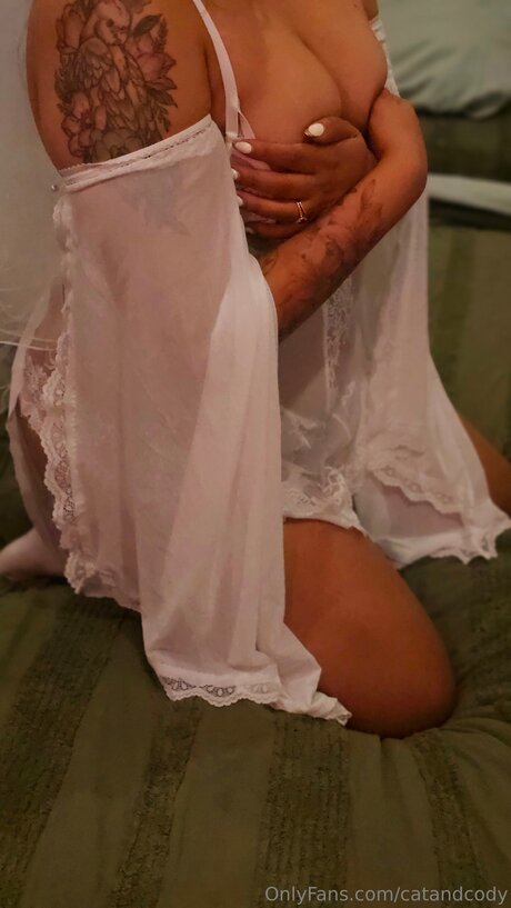 Foto desnuda filtrada de OnlyFans de Catandcody
