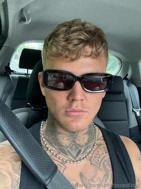 Naken läckt OnlyFans-bild av Urtattooedboyf