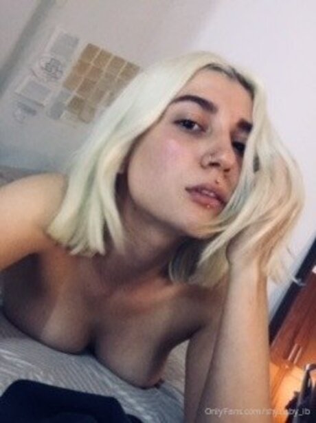 Naken läckt OnlyFans-bild av Shybaby Ib
