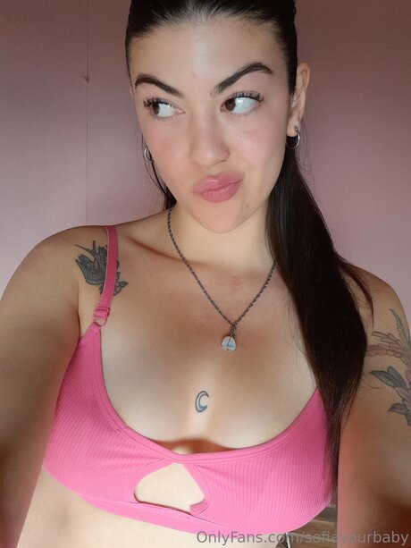 Foto desnuda filtrada de OnlyFans de Sofiayourbaby