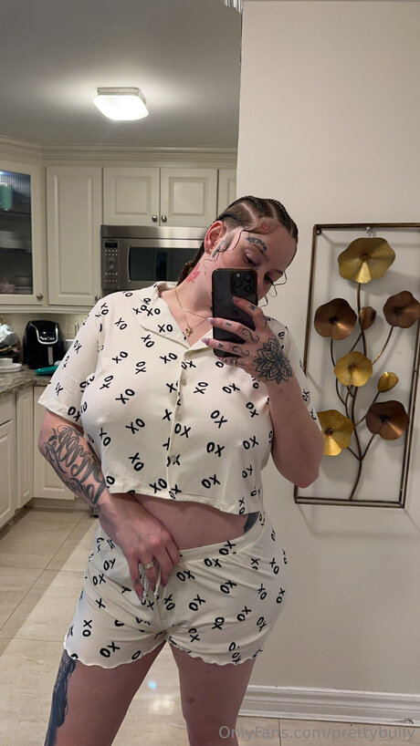 Prettybully naked leaks OnlyFans pic