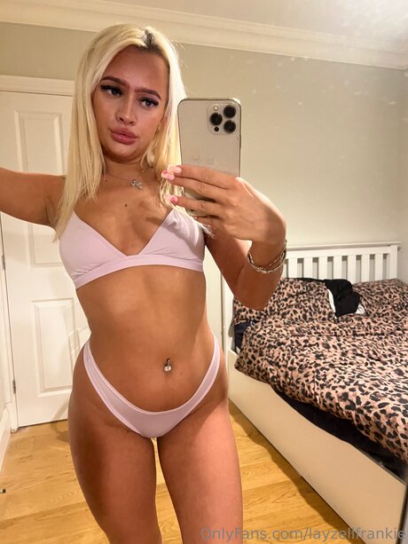 Nacktes geleaktes OnlyFans-Foto von Layzellfrankie