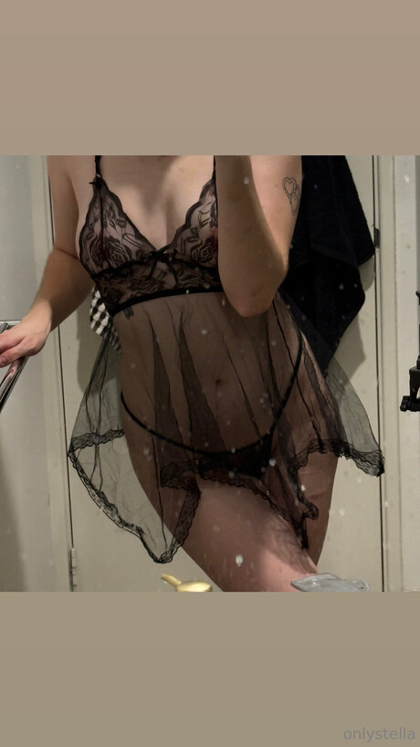 Nacktes geleaktes OnlyFans-Foto von Onlystellaa
