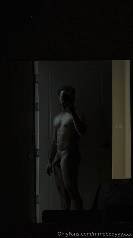 Naken läckt OnlyFans-bild av Itshotdaddyy