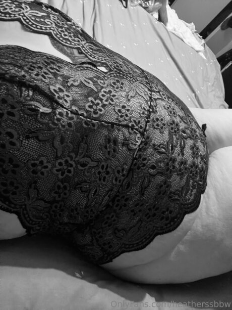 Alasti lekkinud OnlyFans-i pilt Heatherssbbw