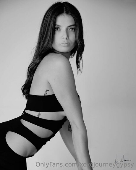 Laylaniluxxo naked leaks OnlyFans pic