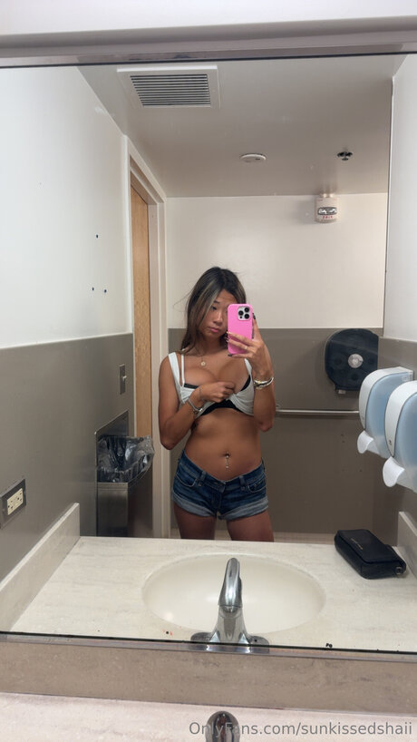OnlyFans-model Sunkissedshaii