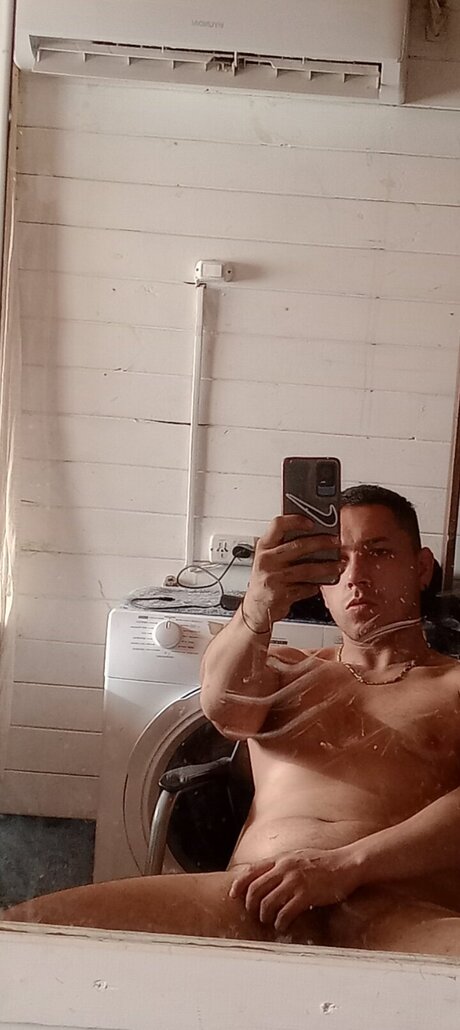 Nahá fotka uniklých OnlyFans od Damiantorres19