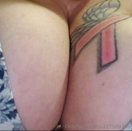 Nacktes geleaktes OnlyFans-Foto von U277509746