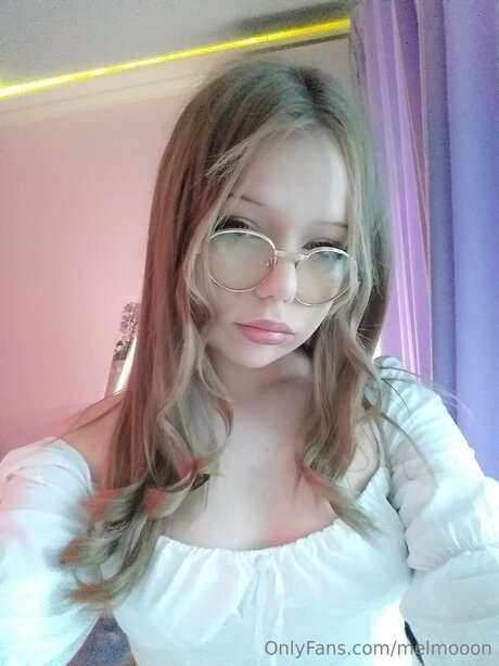 Melmooon naked leaks OnlyFans pic