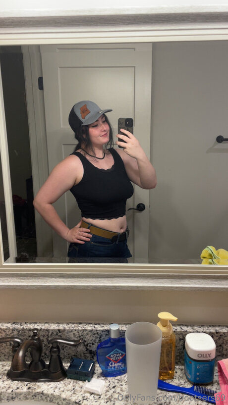 Naken lekkede OnlyFans-bilde av Bootsers69