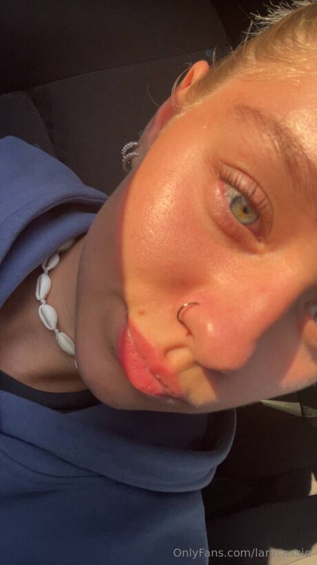 Alasti lekkinud OnlyFans-i pilt Laracassie