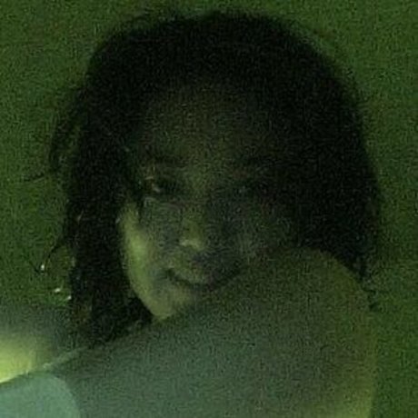 Nacktes geleaktes OnlyFans-Foto von Lydiaren