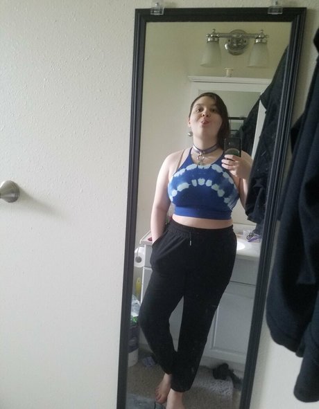 Naakte gelekte OnlyFans-foto van Aaronicflintpublic