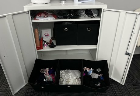 Alasti lekkinud OnlyFans-i pilt Kbsexualplayground