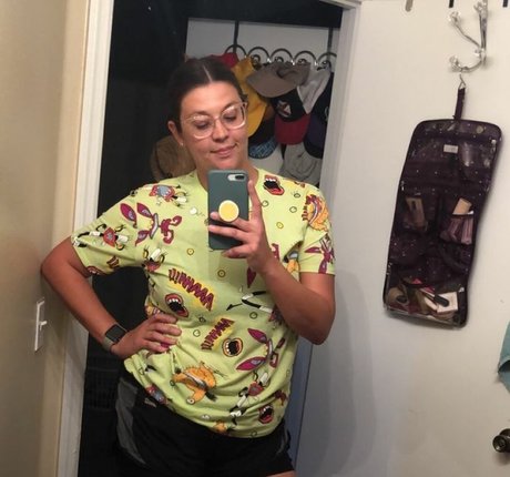 Alasti lekkinud OnlyFans-i pilt Tallnerdywoman