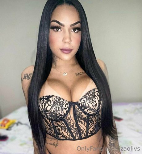 Naken läckt OnlyFans-bild av Izabela Oliveira