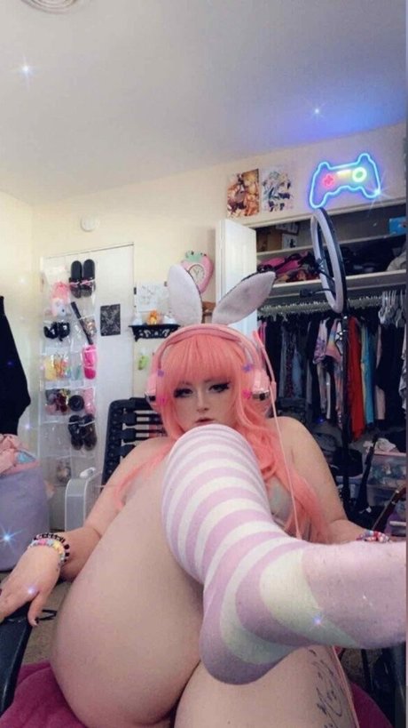 Обнаженная фотография утечки OnlyFans от Saphycus