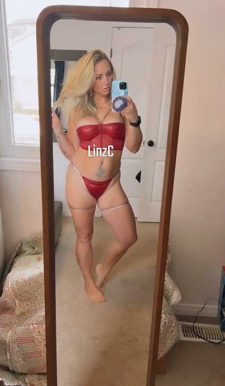 Nacktes geleaktes OnlyFans-Foto von Linzc