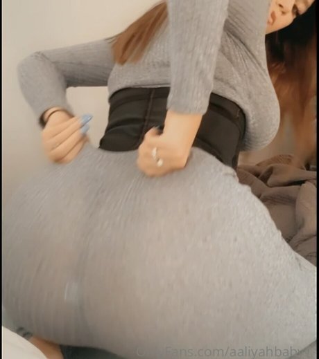 Foto desnuda filtrada de OnlyFans de Suave Baby